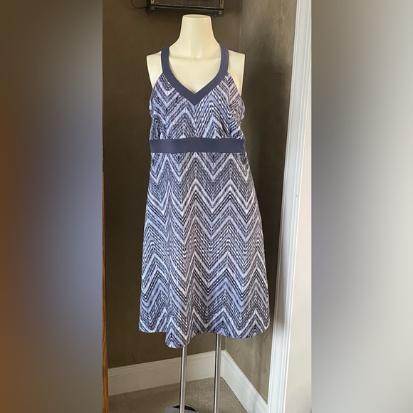 ZeroXposur Voyage stretch Dress Gray White Racerback Women’s, size XL - Picture 2 of 11